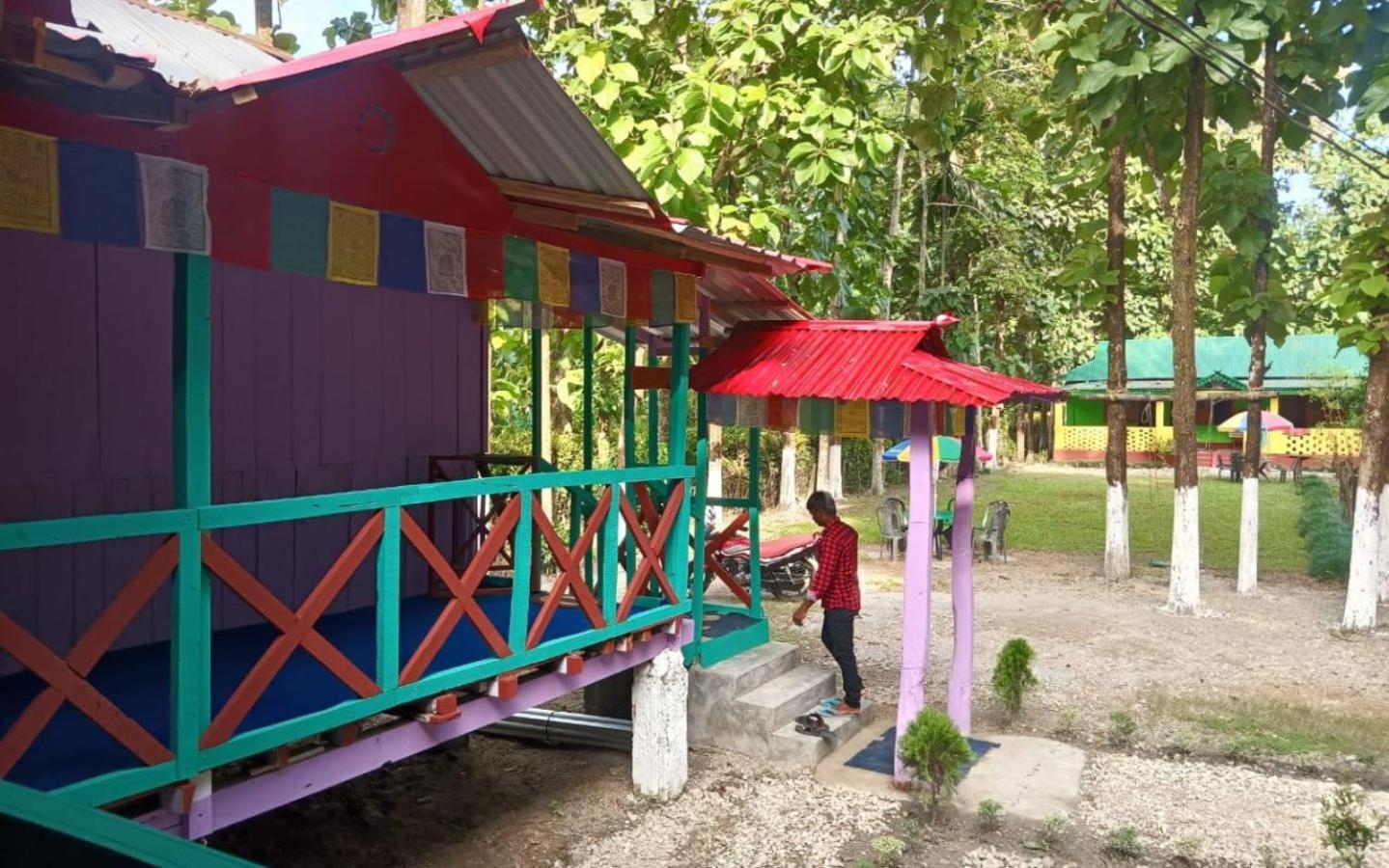 Leo Jungle Retreat By Stayapart , Jaldapara Madari Hat Exterior foto